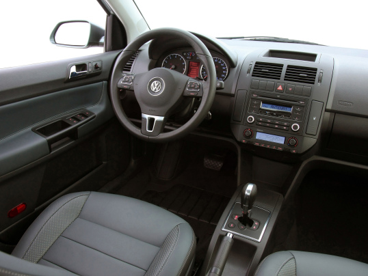 Featured image of post Vw Polo 9N3 Interior The vw polo is a hatchback that comes as either 3 or 5 door